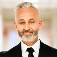 Malcolm Larri Malcolm Larri